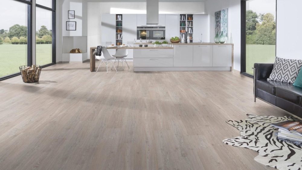 Ламинат Дуб Белый Масляный 33 класс "Krono original" Forte Classic 5552 oak (1285*192*8 мм) — купить в Полевском